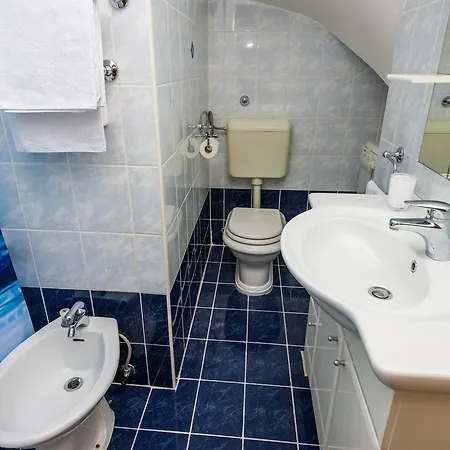 Babin Kuk Apartment *